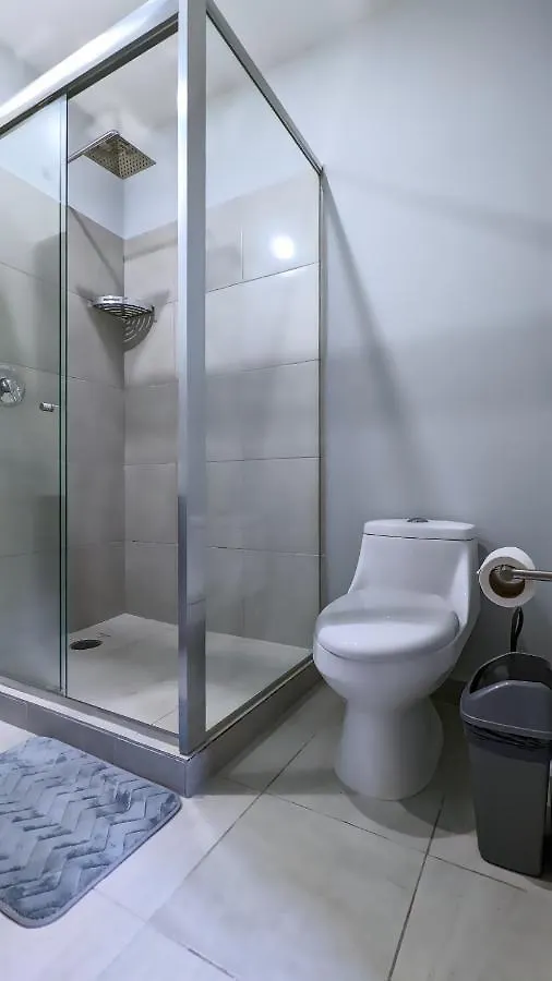 Riviera Home - New 2Br Condo W. Big Pool & Jacuzzi Playa del Carmen Daire